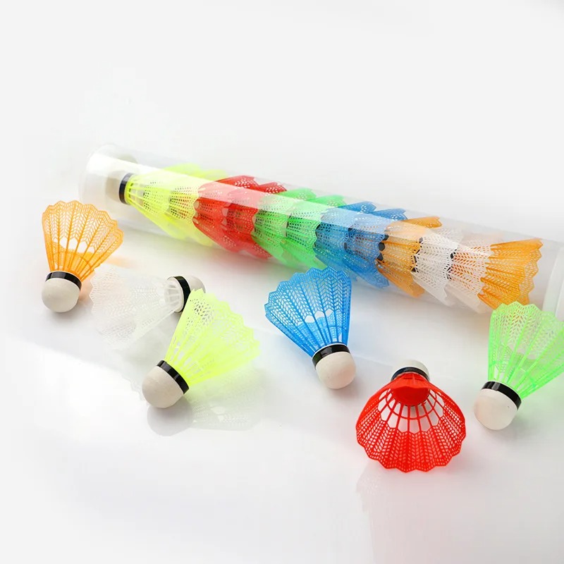 VINCERO Plastic Badminton Shut - مراجعة Nylon Shuttlecock 12 وسعره